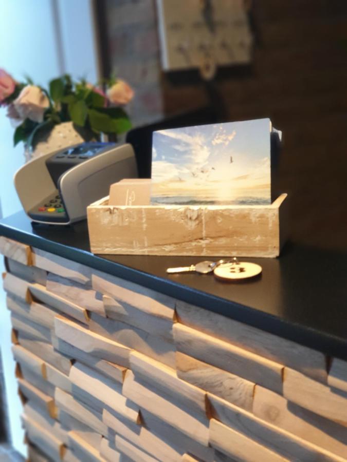 Pension Bakema Ameland Нес Екстериор снимка